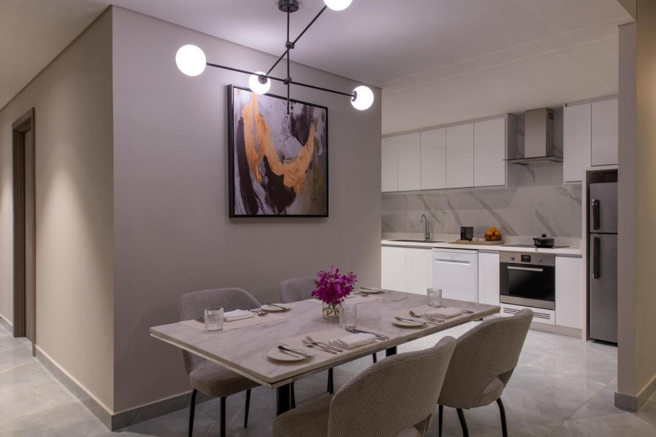 Steigenberger Residence Doha Bagian luar foto A dining room